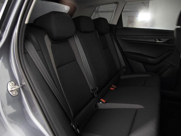Skoda Karoq I с пробегом 2021 года, цена 2 049 000 рублей, 118685 км, внедорожник, Автокод Объявления