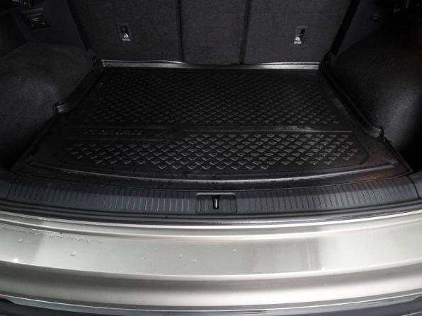 Volkswagen Tiguan II с пробегом 2018 года, цена 2 054 000 рублей, 139350 км, внедорожник, Автокод Объявления