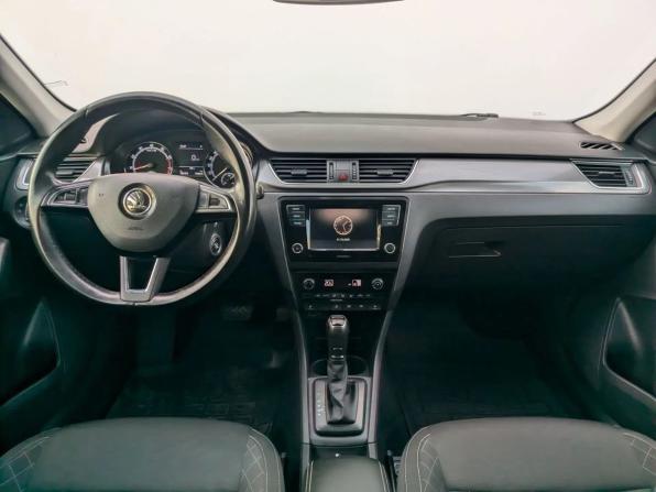 Skoda Rapid I Рестайлинг с пробегом 2019 года, цена 1 299 000 рублей, 181472 км, лифтбек, Автокод Объявления