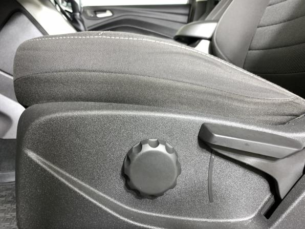 Ford Kuga II с пробегом 2013 года, цена 1 060 000 рублей, 130093 км, внедорожник, Автокод Объявления