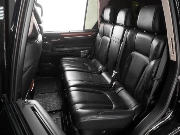 Lexus LX III Рестайлинг 2 с пробегом 2017 года, цена 7 949 000 рублей, 119156 км, внедорожник, Автокод Объявления