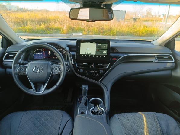 Toyota Camry VIII (XV70) Рестайлинг с пробегом 2023 года, цена 3 499 000 рублей, 93487 км, седан, Автокод Объявления