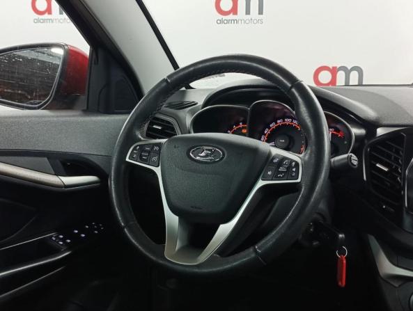 Lada (ВАЗ) Vesta I с пробегом 2019 года, цена 989 000 рублей, 65000 км, седан, Автокод Объявления