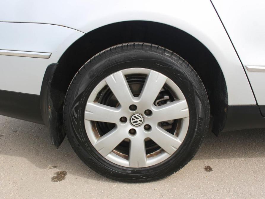 Volkswagen Passat B6 Калуга  - изображение 17