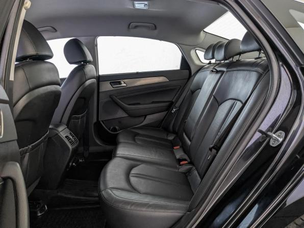 Hyundai Sonata VII (LF) Рестайлинг с пробегом 2017 года, цена 1 570 000 рублей, 148080 км, седан, Автокод Объявления