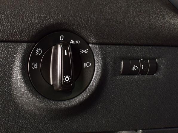 Skoda Octavia III (A7) с пробегом 2016 года, цена 1 199 995 рублей, 271904 км, лифтбек, Автокод Объявления