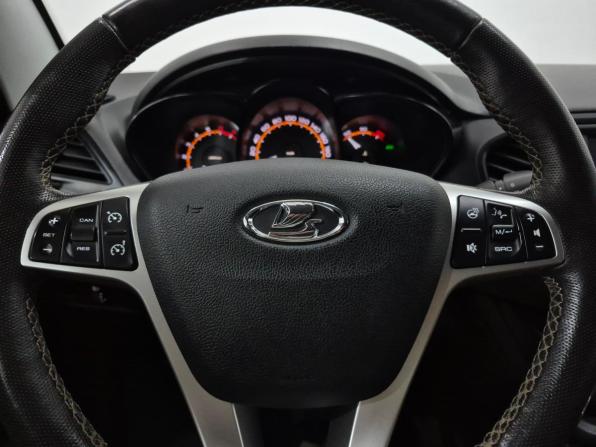 Lada (ВАЗ) Vesta I с пробегом 2022 года, цена 1 395 000 рублей, 34989 км, универсал, Автокод Объявления