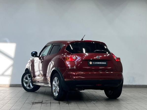 Nissan Juke I с пробегом 2012 года, цена 1 150 000 рублей, 113202 км, внедорожник, Автокод Объявления