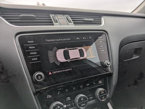 Skoda Octavia III (A7) Рестайлинг с пробегом 2019 года, цена 1 995 000 рублей, 118804 км, лифтбек, Автокод Объявления