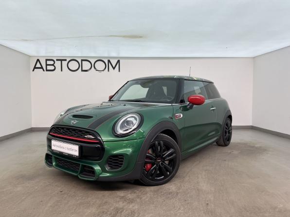 Mini Hatch III (F55/F56) Рестайлинг с пробегом 2020 года, цена 2 790 000 рублей, 54102 км, хэтчбек, Автокод Объявления