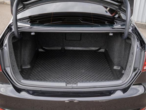 Volkswagen Jetta VI с пробегом 2013 года, цена 1 249 000 рублей, 194325 км, седан, Автокод Объявления