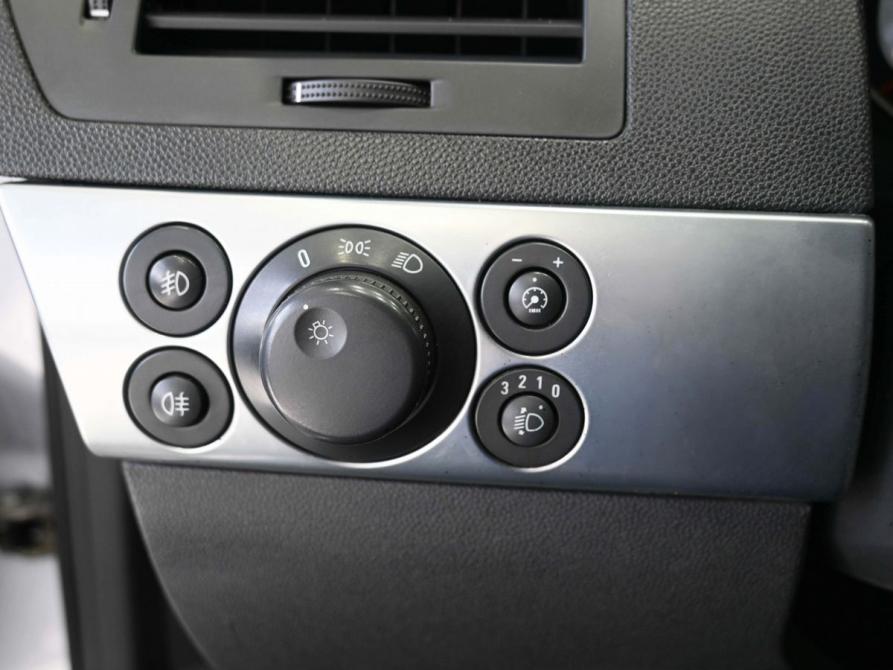 Opel Astra H Рестайлинг Ростов-на-Дону  - изображение 20