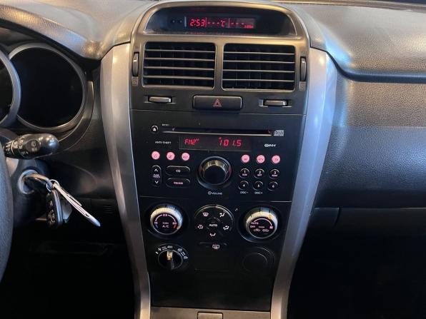 Suzuki Grand Vitara II с пробегом 2005 года, цена 680 000 рублей, 264781 км, внедорожник, Автокод Объявления