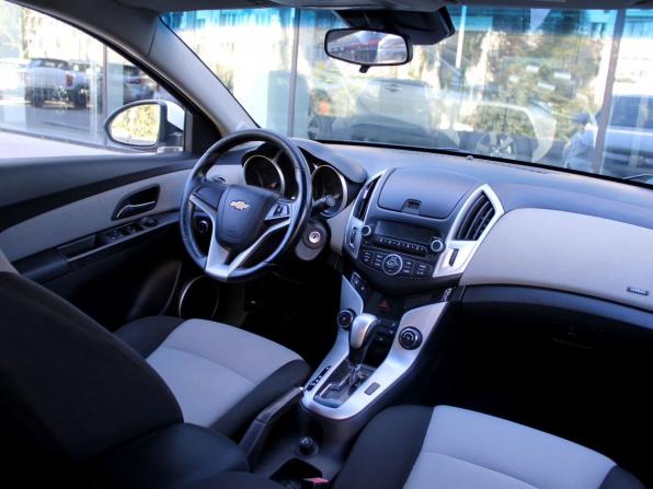 Chevrolet Cruze I Рестайлинг с пробегом 2013 года, цена 640 000 рублей, 239780 км, седан, Автокод Объявления