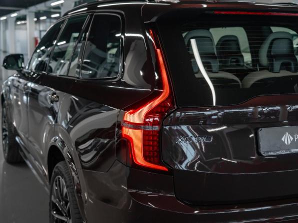 Volvo XC90 II Рестайлинг 2 с пробегом 2025 года, цена 9 950 000 рублей, 30 км, внедорожник, Автокод Объявления