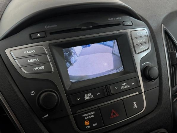 Hyundai ix35 I Рестайлинг с пробегом 2015 года, цена 1 100 000 рублей, 245219 км, внедорожник, Автокод Объявления