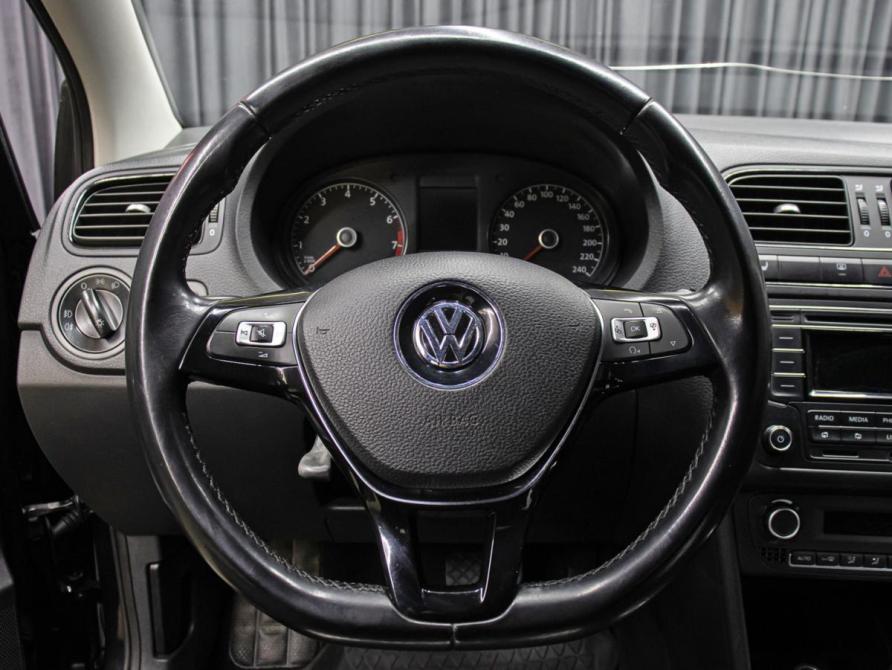 Volkswagen Polo V Рестайлинг Москва  - изображение 17