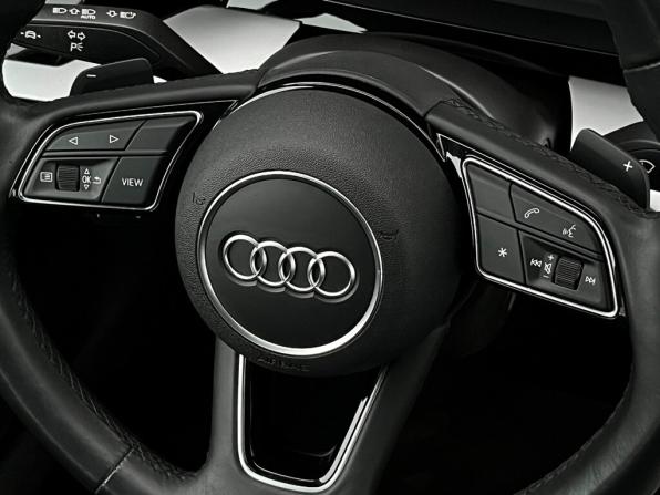 Audi A3 IV (8Y) с пробегом 2021 года, цена 2 823 100 рублей, 64493 км, седан, Автокод Объявления