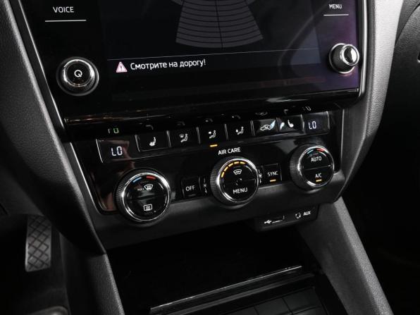 Skoda Octavia III (A7) Рестайлинг с пробегом 2017 года, цена 1 549 000 рублей, 211516 км, лифтбек, Автокод Объявления