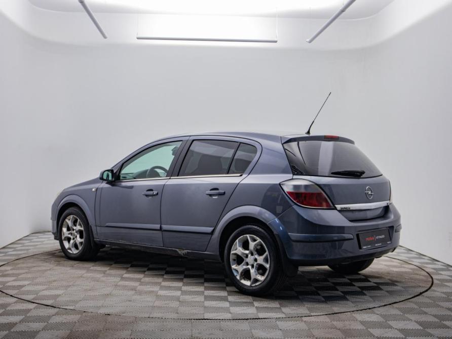 Opel Astra H Москва  - изображение 8