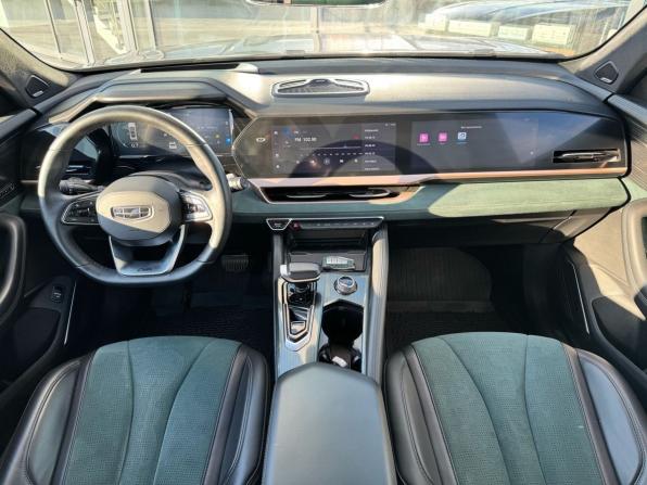 Geely Monjaro I с пробегом 2024 года, цена 3 449 000 рублей, 31936 км, внедорожник, Автокод Объявления