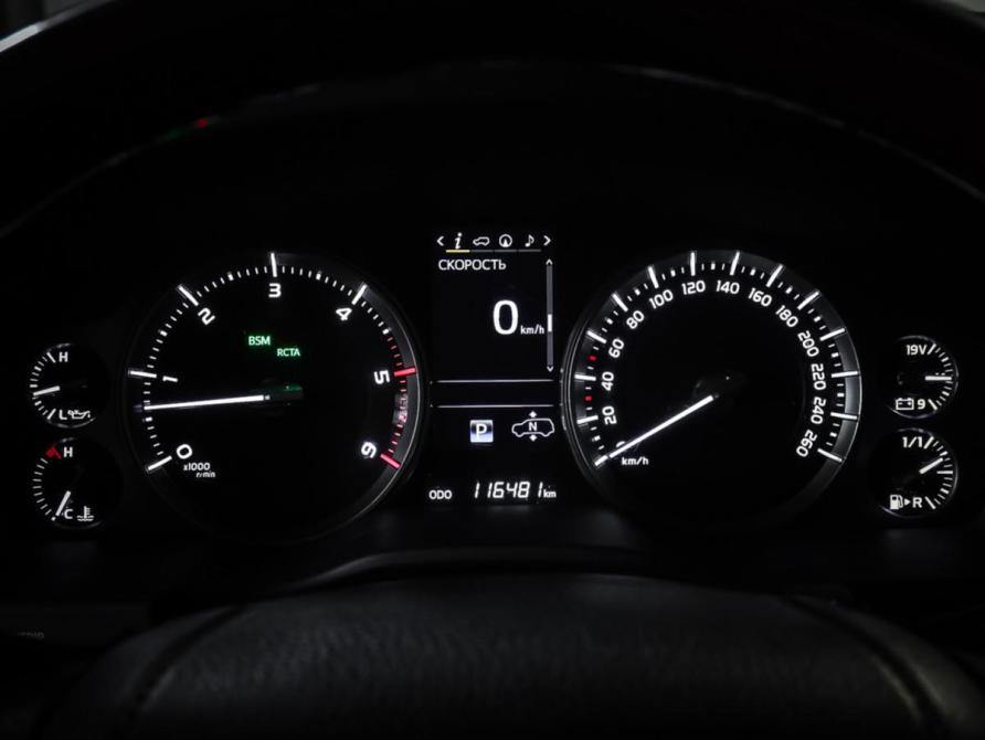 Toyota Land Cruiser 200 Series Рестайлинг 2 Москва  - изображение 16