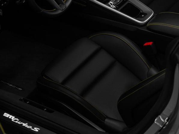 Porsche 911 VIII (992) с пробегом 2020 года, цена 19 990 000 рублей, 26735 км, купе, Автокод Объявления