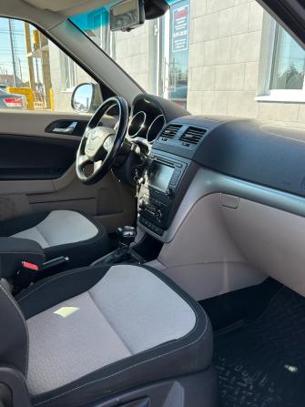Skoda Yeti I с пробегом 2012 года, цена 980 000 рублей, 169399 км, внедорожник, Автокод Объявления