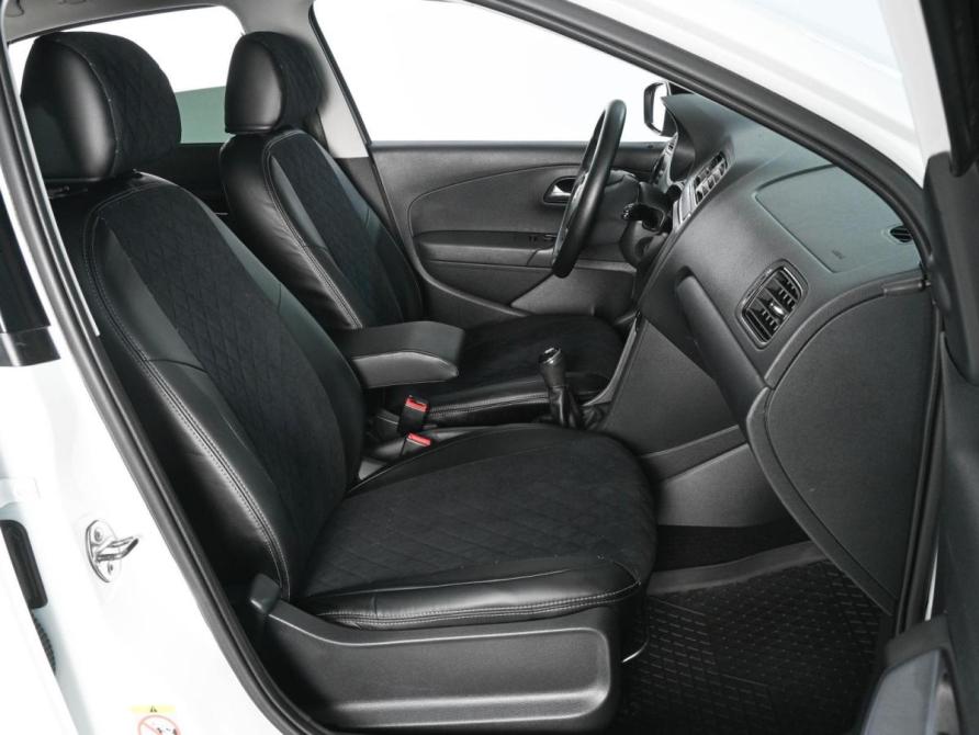 Volkswagen Polo V Рестайлинг Ростов-на-Дону  - изображение 8