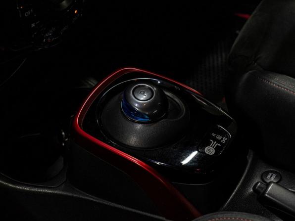 Nissan Note II Рестайлинг с пробегом 2017 года, цена 1 479 000 рублей, 143075 км, хэтчбек, Автокод Объявления
