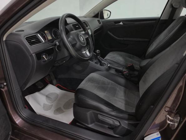 Volkswagen Jetta VI Рестайлинг с пробегом 2014 года, цена 1 210 000 рублей, 160124 км, седан, Автокод Объявления