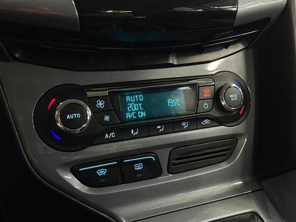 Ford Focus III с пробегом 2011 года, цена 700 000 рублей, 183200 км, хэтчбек, Автокод Объявления