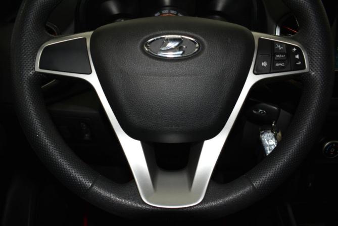 Lada (ВАЗ) XRAY I с пробегом 2021 года, цена 899 000 рублей, 123000 км, хэтчбек, Автокод Объявления