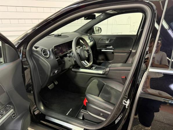 Новый Mercedes-Benz GLA II (H247) Рестайлинг 2025 года, цена 6 100 000 рублей, внедорожник, Автокод Объявления