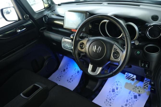 Honda N-BOX I с пробегом 2013 года, цена 679 000 рублей, 142730 км, хэтчбек, Автокод Объявления