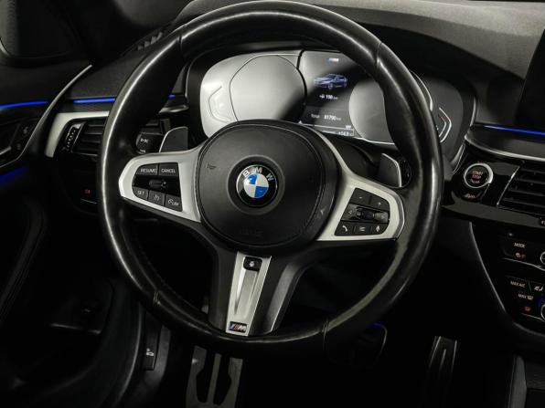 BMW 5 серии VII (G30/G31/G38) Рестайлинг с пробегом 2020 года, цена 4 499 180 рублей, 82000 км, седан, Автокод Объявления
