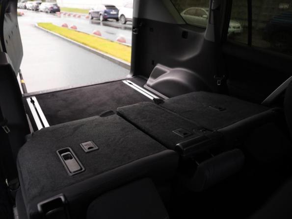 Toyota Land Cruiser Prado 150 Series Рестайлинг 2 с пробегом 2019 года, цена 4 999 000 рублей, 109604 км, внедорожник, Автокод Объявления