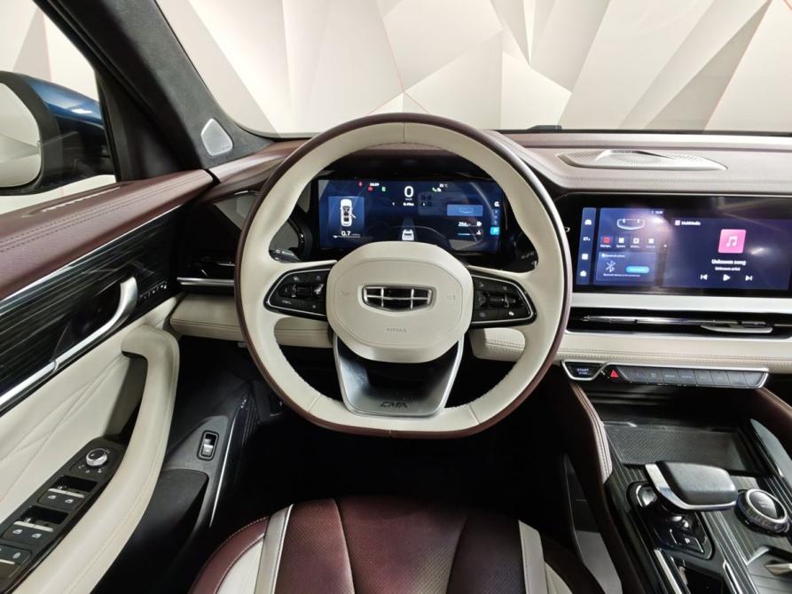 Geely Monjaro I Москва  - изображение 20