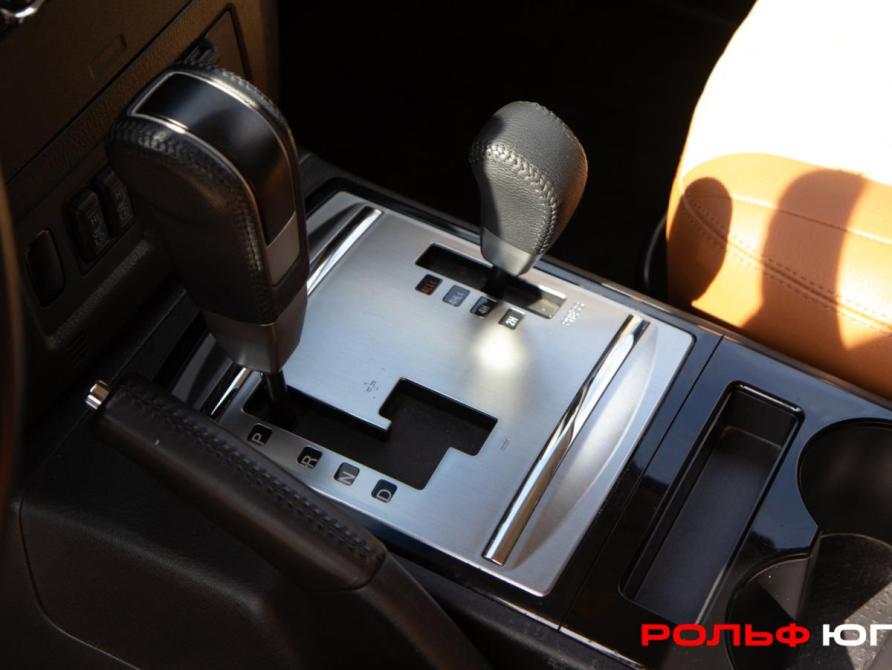 Mitsubishi Pajero IV Рестайлинг 2 Москва  - изображение 19