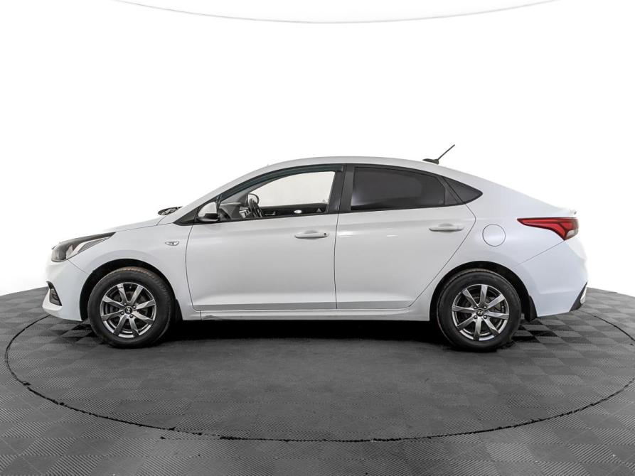 Hyundai Solaris II Москва  - изображение 8