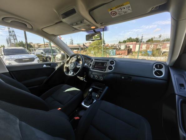 Volkswagen Tiguan I Рестайлинг с пробегом 2016 года, цена 1 919 000 рублей, 14704 км, внедорожник, Автокод Объявления