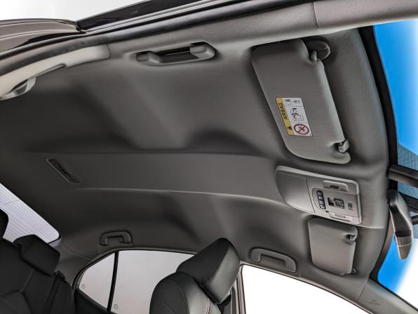 Toyota Camry VIII (XV70) с пробегом 2019 года, цена 2 690 000 рублей, 95193 км, седан, Автокод Объявления