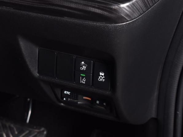 Honda Stepwgn V с пробегом 2016 года, цена 1 964 995 рублей, 81139 км, минивэн, Автокод Объявления