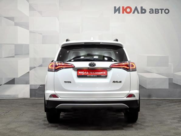 Toyota RAV4 IV (XA40) Рестайлинг с пробегом 2018 года, цена 2 630 000 рублей, 139070 км, внедорожник, Автокод Объявления