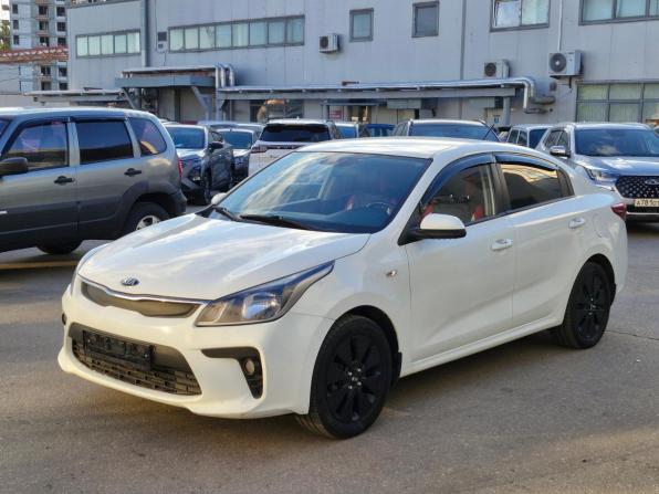 Kia Rio IV с пробегом 2017 года, цена 899 000 рублей, 153212 км, седан, Автокод Объявления