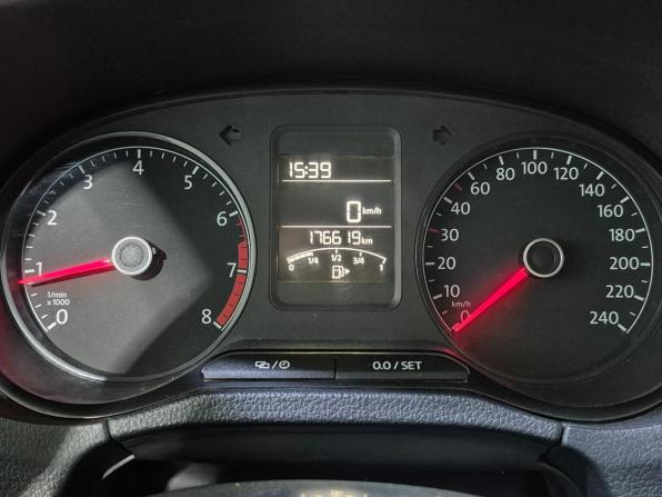 Volkswagen Polo V Рестайлинг с пробегом 2018 года, цена 1 020 000 рублей, 170000 км, седан, Автокод Объявления