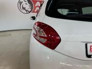 Peugeot 208 I Новочеркасск  - изображение 26