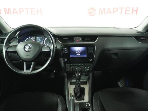 Skoda Octavia III (A7) Рестайлинг с пробегом 2018 года, цена 1 878 000 рублей, 114978 км, лифтбек, Автокод Объявления
