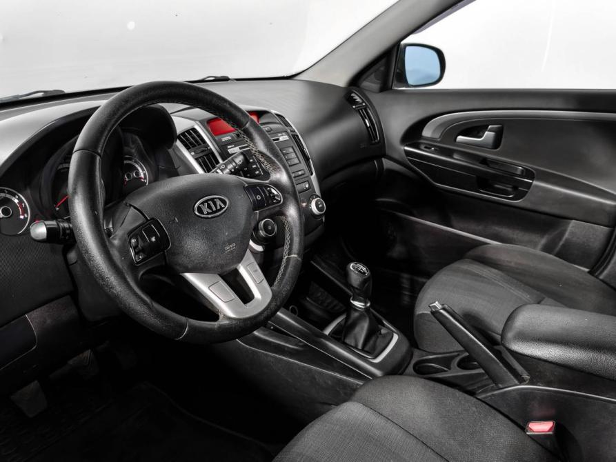 Kia Ceed I Рестайлинг Санкт-Петербург  - изображение 9