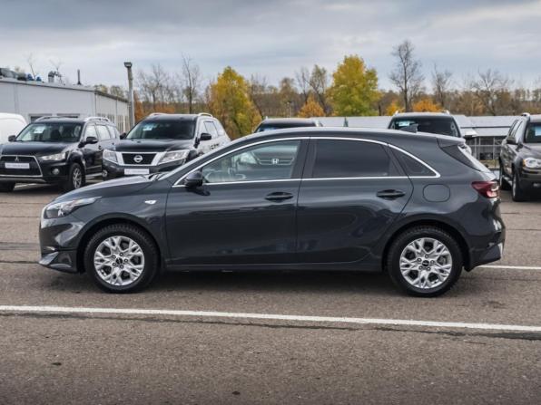 Kia Ceed III Рестайлинг с пробегом 2021 года, цена 2 449 000 рублей, 41552 км, хэтчбек, Автокод Объявления